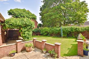 Photo 27- click for photo gallery